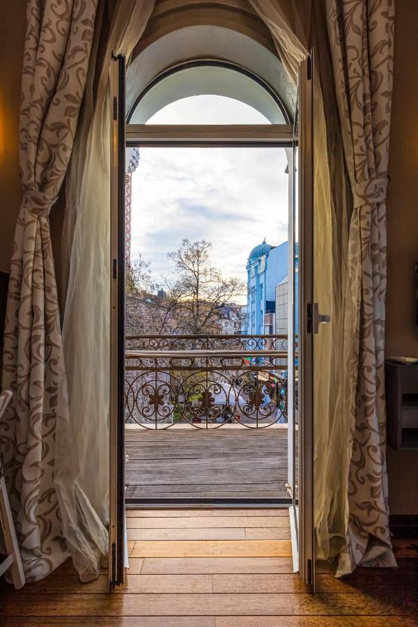 1Bd Apartment With A Cute Balcony In Kapana By Flat Mаnager بلوفديف المظهر الخارجي الصورة